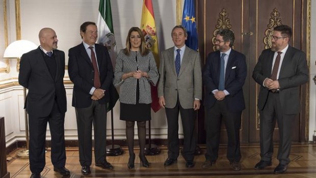 ep la presidentala junta susana diaz con representantessector aceitunero