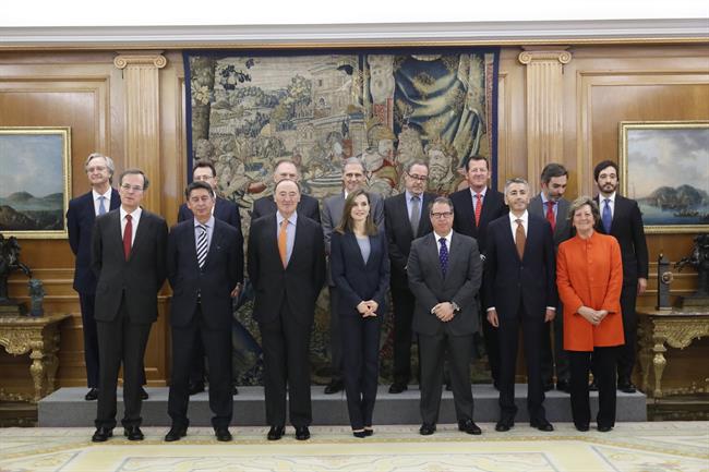 LA REINA RECIBE A LA FUNDACIÓN LÍNEA DIRECTA EN EL PALACIO DE LA ZARZUELA | FRANCISCO GOMEZ CASA REAL ep la reina recibela fundacion linea directapalaciola zarzuela