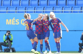ep las jugadoras del fc barcelona femenin celebran uno de los goles de caroline graham hansen ante