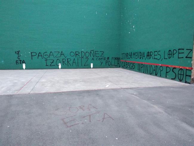 Pintadas amenazantes en Hernani (Gipuzkoa) | PP VASCO ep pintadas amenazanteshernani gipuzkoa
