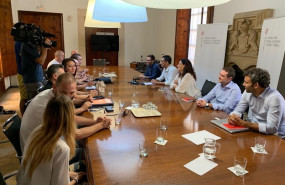 ep reunion en la conselleria de trabajo por la huelga en el control de pasaportes del aeropuerto de