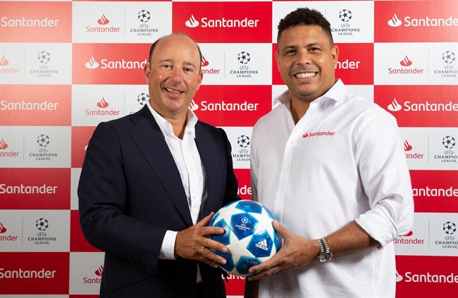 Ronaldo Nazario ficha como Embajador de Banco Santander | BANCO SANTANDER ep ronaldo nazario fichaembajadorbanco santander