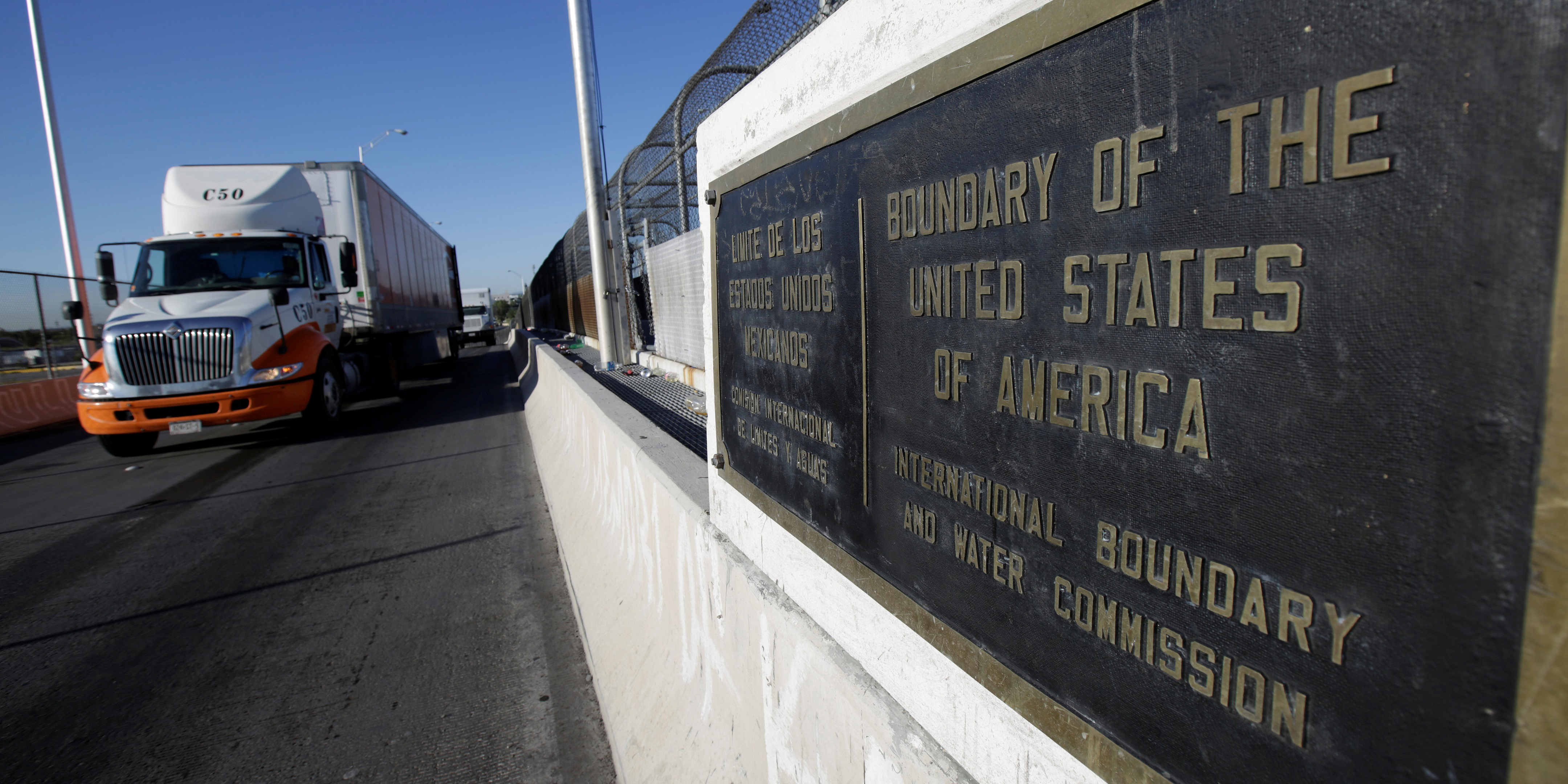frontiere-americaine-entre-les-etats-unis-et-le-mexique frontiere-americaine-entre-les-etats-unis-et-le-mexique